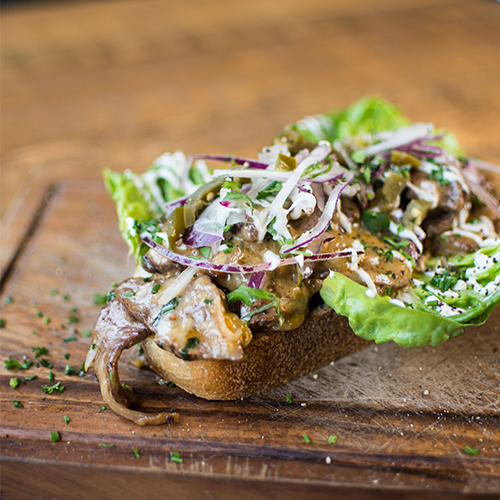 Cannibale cheesesteak sandwich