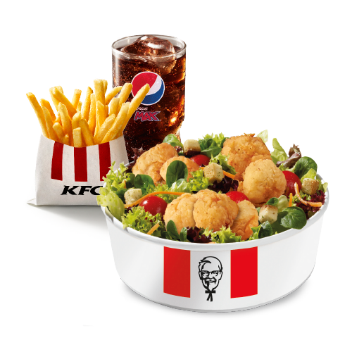Popcorn chicken salad meal