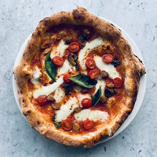 Pizza Margherita salsiccia