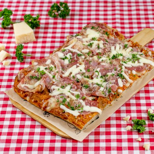 SUGO pizza pancetta en Parmezaan