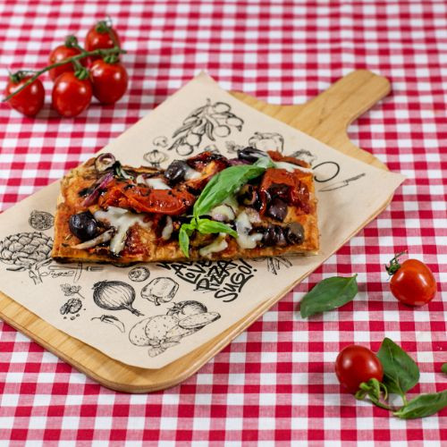 SUGO pizza pomodori and mozzarella