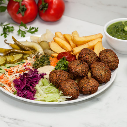 Homemade falafel schotel