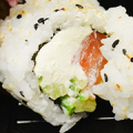Salmon cheesy roll