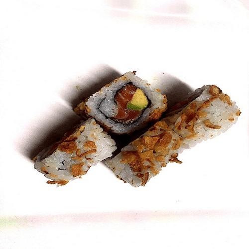 Crispy spicy zalm avocado