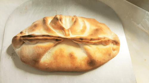 Calzone bolognese