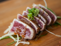 Maguro tataki sashimi