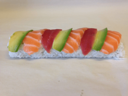 Rainbow Roll (8 stuks.)