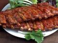 Gegrilde spareribs BBQ