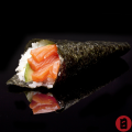 Sake temaki