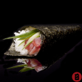 Maguro temaki