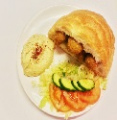 Broodje falafel met humus