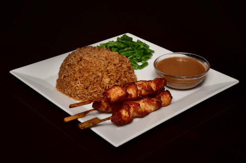 Nasi with chicken satay