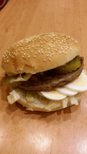 Hamburger speciaal sandwich