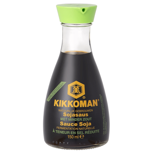 Fles Kikkoman sojasaus less salt 150 ml