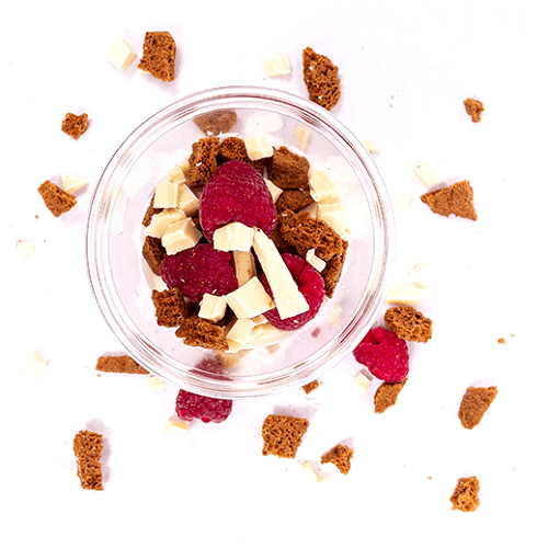 Yogurt with raspberry and white chocolate
