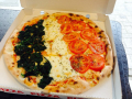 Pizza tricolore