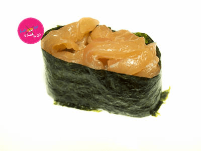Zalm gunkan nigiri
