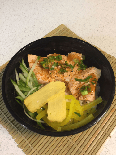 Flambé salmon