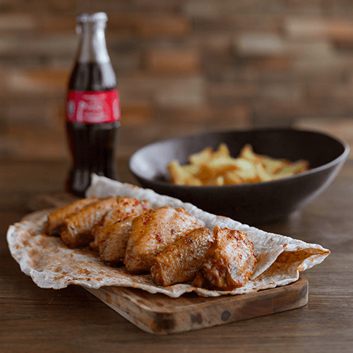 Chicken wings dish