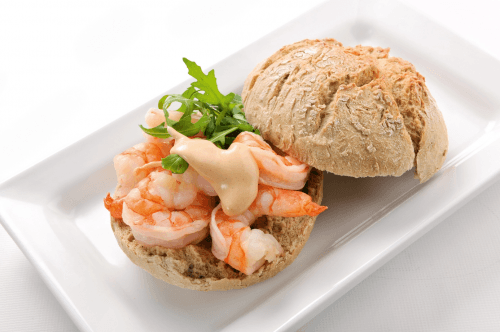 Large prawns sandwich