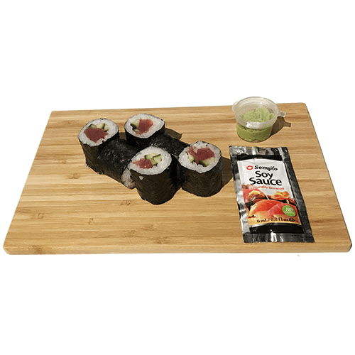 Tonijn en komkommer hosomaki