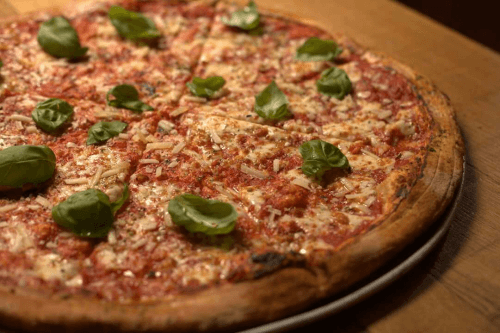 Pizza Margherita slice