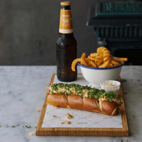 The smokey pepper dog met Vedett Blond