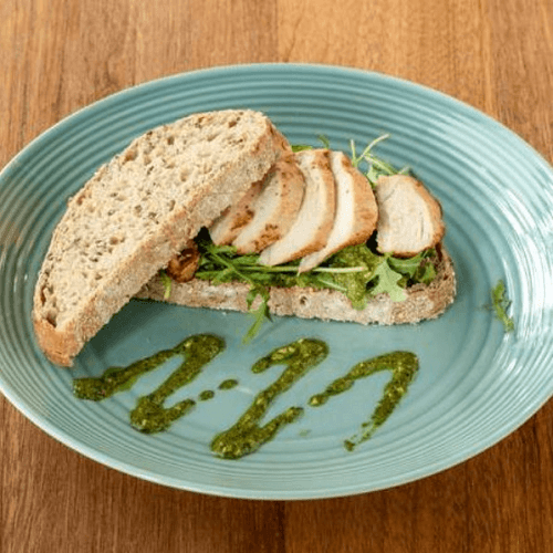 Sandwich grilled chicken with pesto mayonnaise