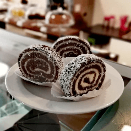 Coconut roll
