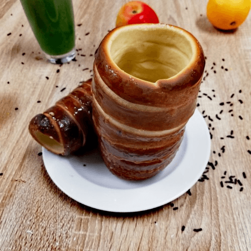 Sugar glaze chimney cake
