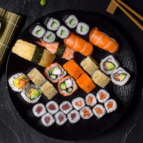 The sushi box for 1 to 2 persons