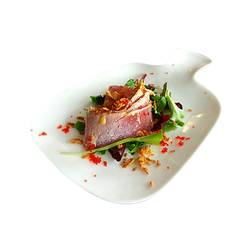 Flamed sashimi tuna