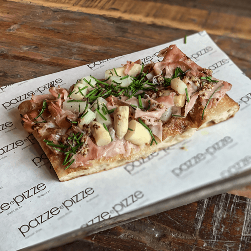 Pizza slice ham bianco