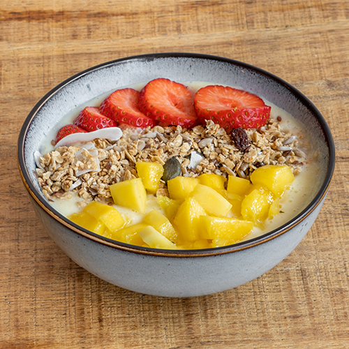 Mango smoothie bowl