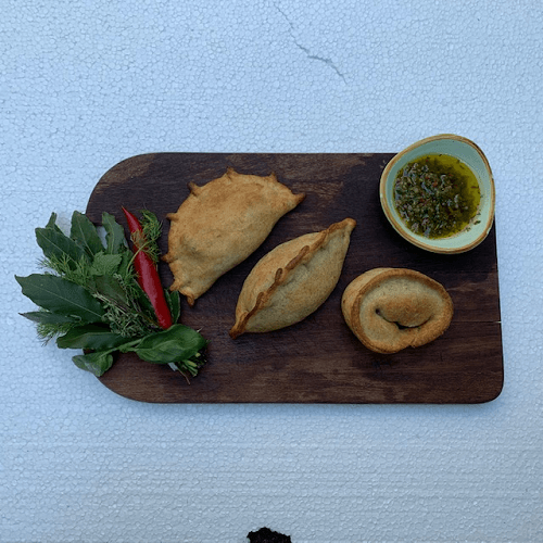 3 empanadas