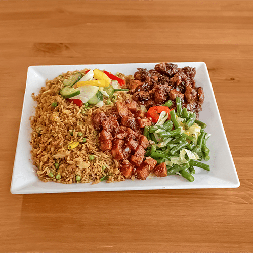 Nasi saramacca special chicken breast