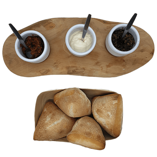 Bread with spreads, 2 persons