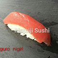 Maguro nigiri