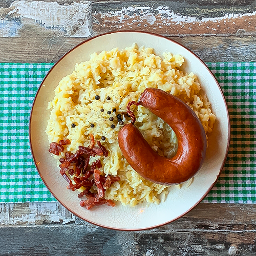 Mashed potato dish with sauerkraut