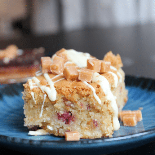 Frambozen blondie