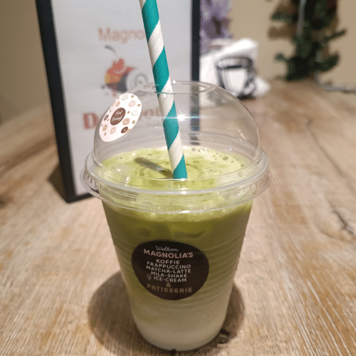 Matcha ice latte