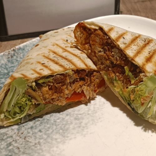 BBQ pulled pork wrap