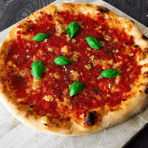Pizza marinara