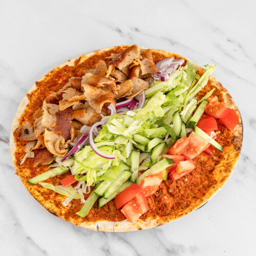 Turkse pizza met döner kalf
