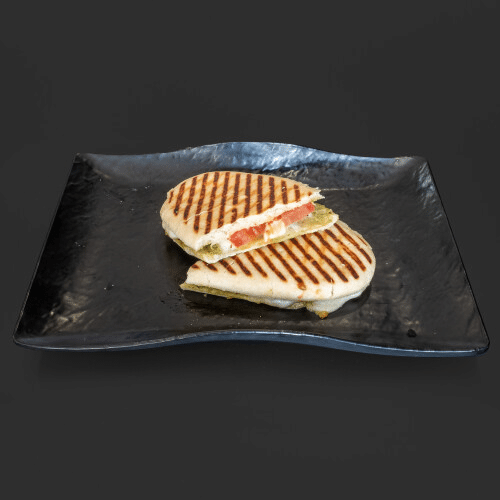 Panini pesto mozzarella