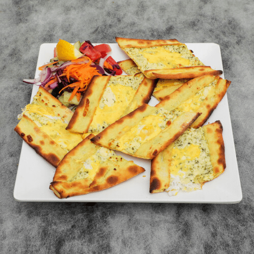 Turk peynirli pide yumurtali