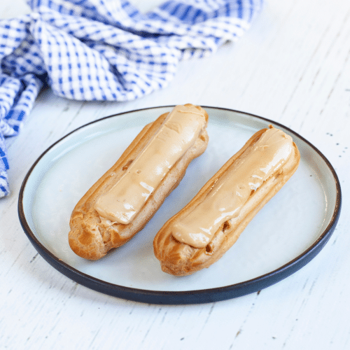 Éclair au café