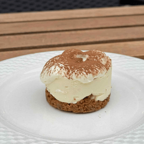 Mini cheesecake tiramisu
