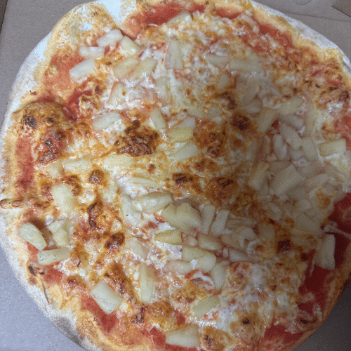 Pizza ananas