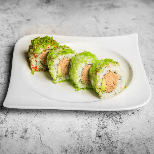 Tuna avocado maki